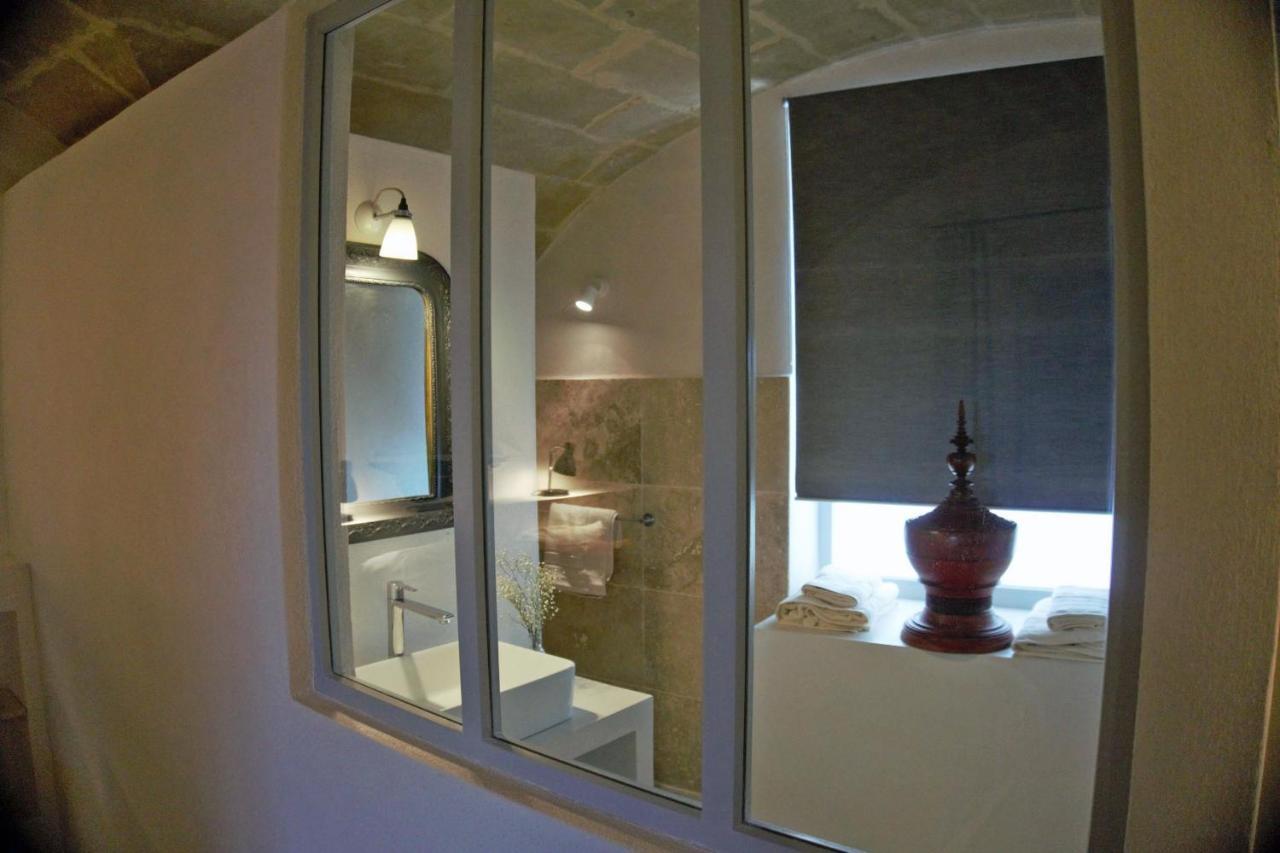 Les Canisses, Magnifique Appartement Avec Terrasse Au Coeur D'Uzès المظهر الخارجي الصورة