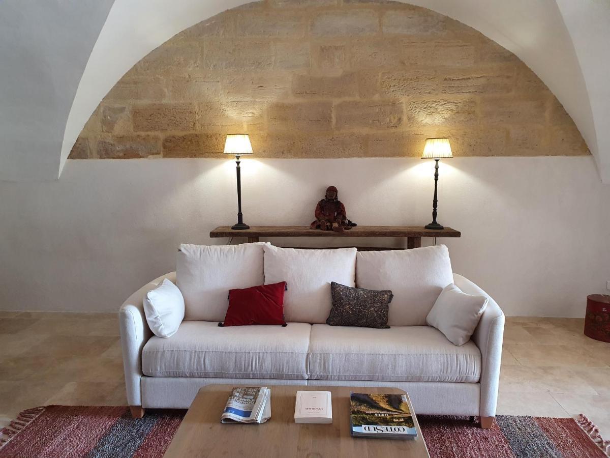 Les Canisses, Magnifique Appartement Avec Terrasse Au Coeur D'Uzès المظهر الخارجي الصورة