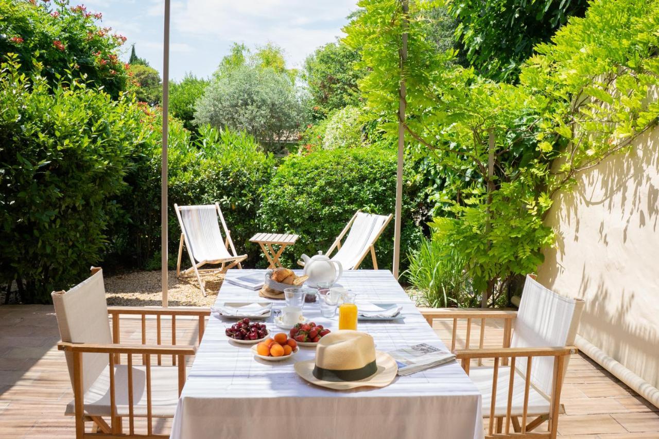 Les Canisses, Magnifique Appartement Avec Terrasse Au Coeur D'Uzès المظهر الخارجي الصورة